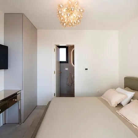 Mi Casa - Private Luxury Villa, Heated Pool-jacuzzi Willa *